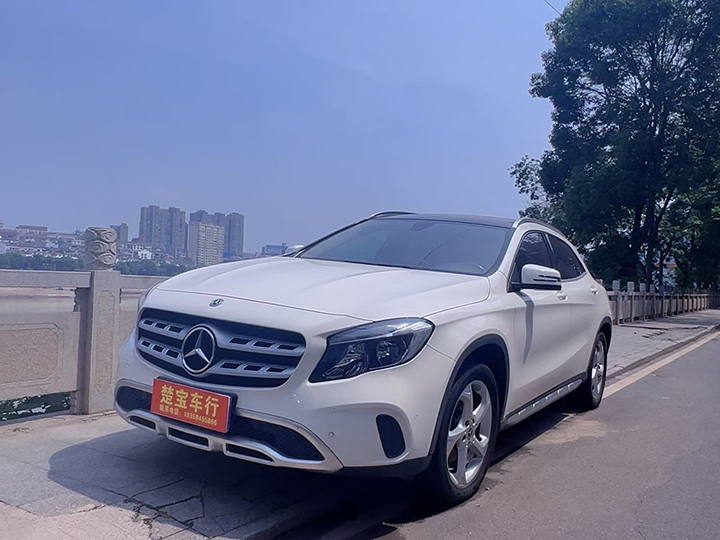 奔驰GLA200